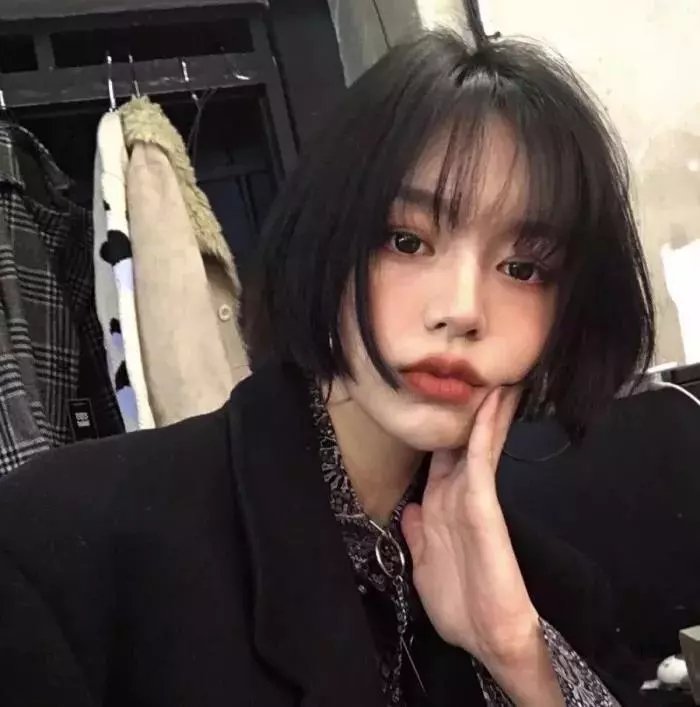 伯爵夫人的耳环